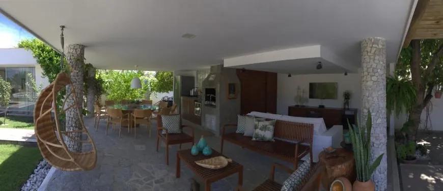 Casa de Condomínio à venda com 5 quartos, 1260m² - Foto 2