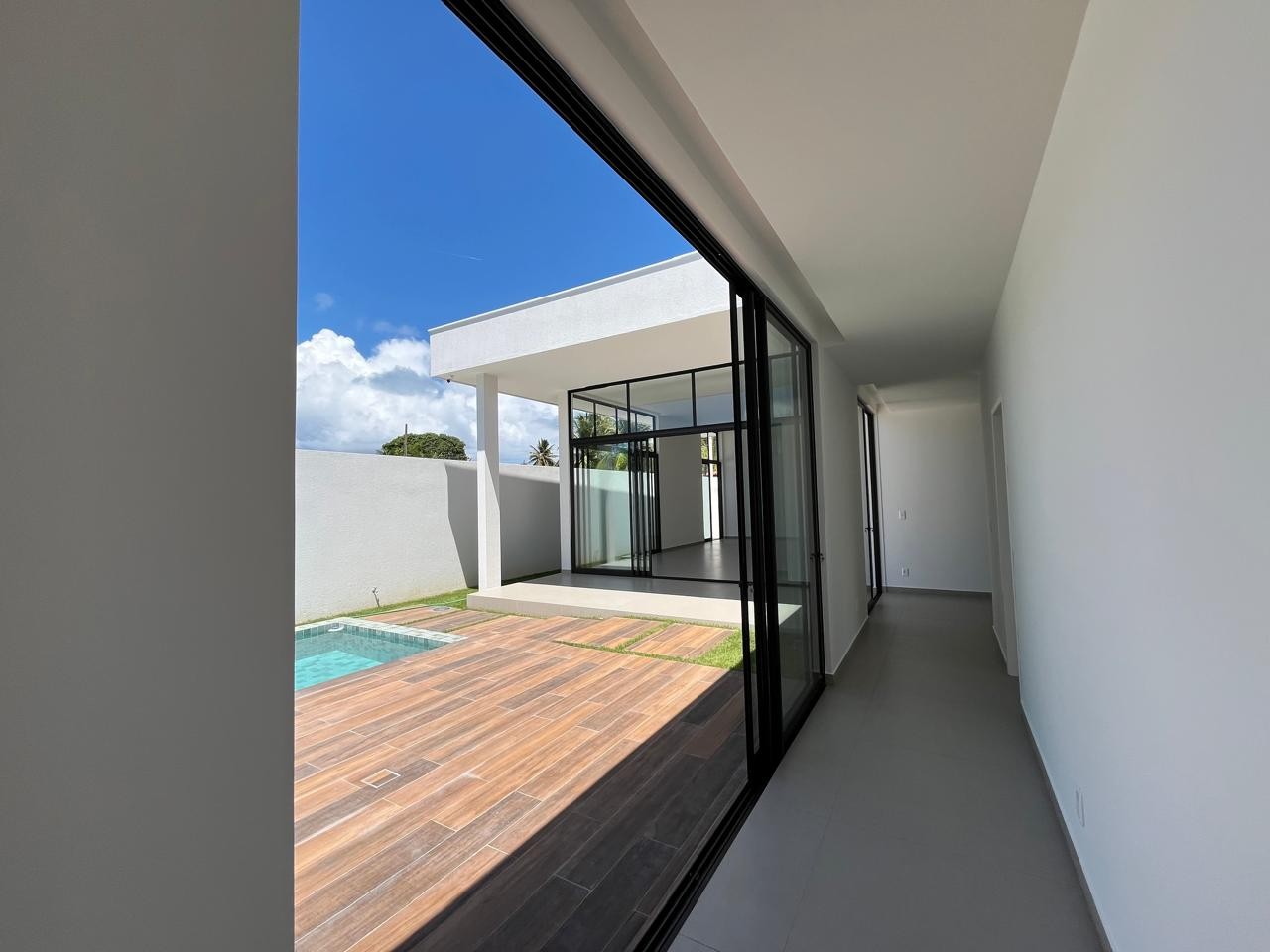 Casa à venda com 3 quartos, 310m² - Foto 16
