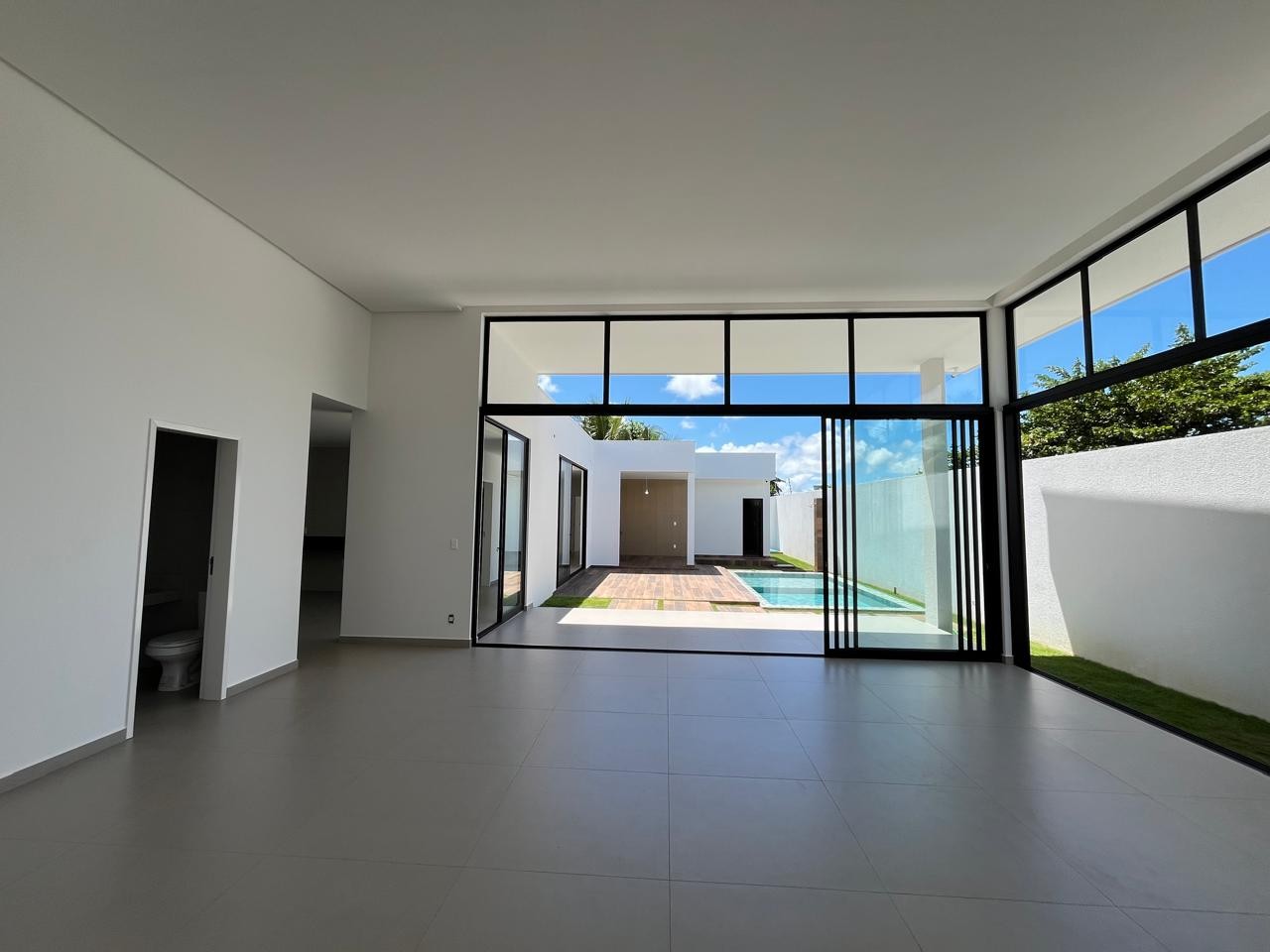 Casa à venda com 3 quartos, 310m² - Foto 24