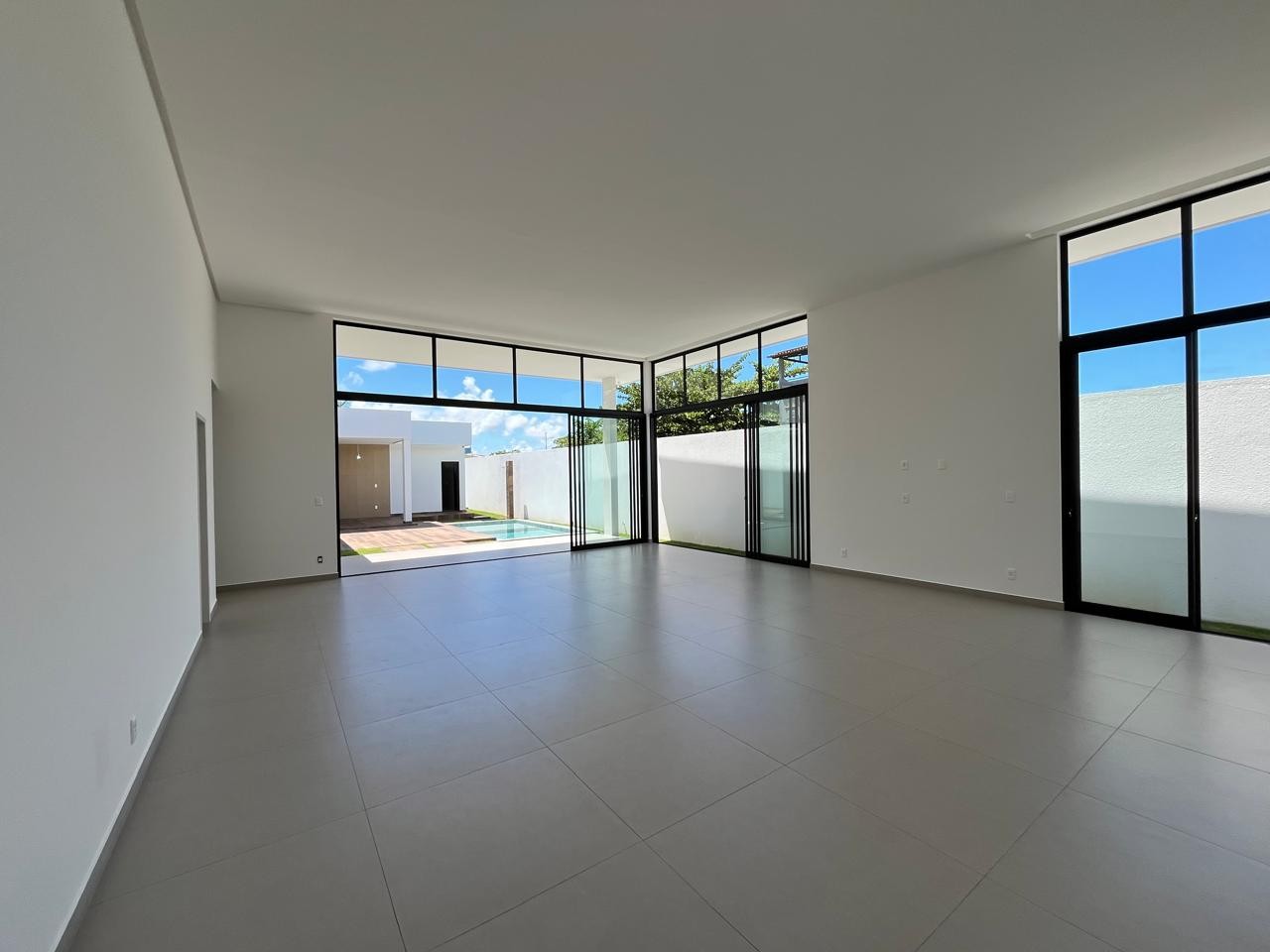 Casa à venda com 3 quartos, 310m² - Foto 20