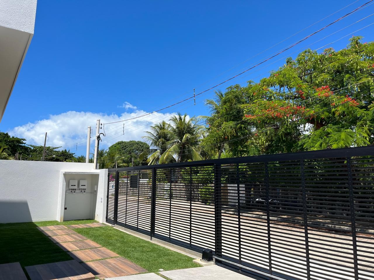 Casa à venda com 3 quartos, 310m² - Foto 3