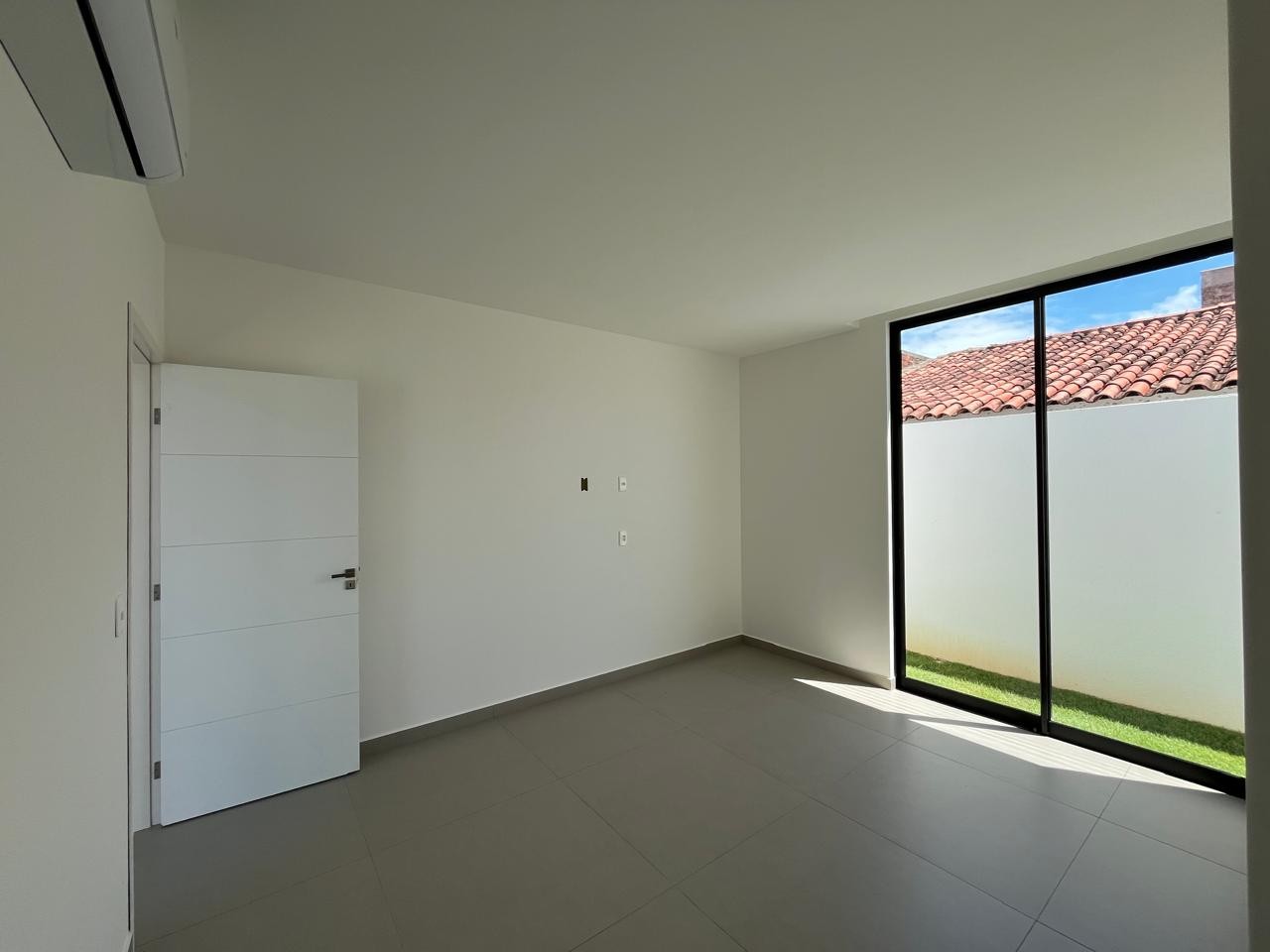 Casa à venda com 3 quartos, 310m² - Foto 30