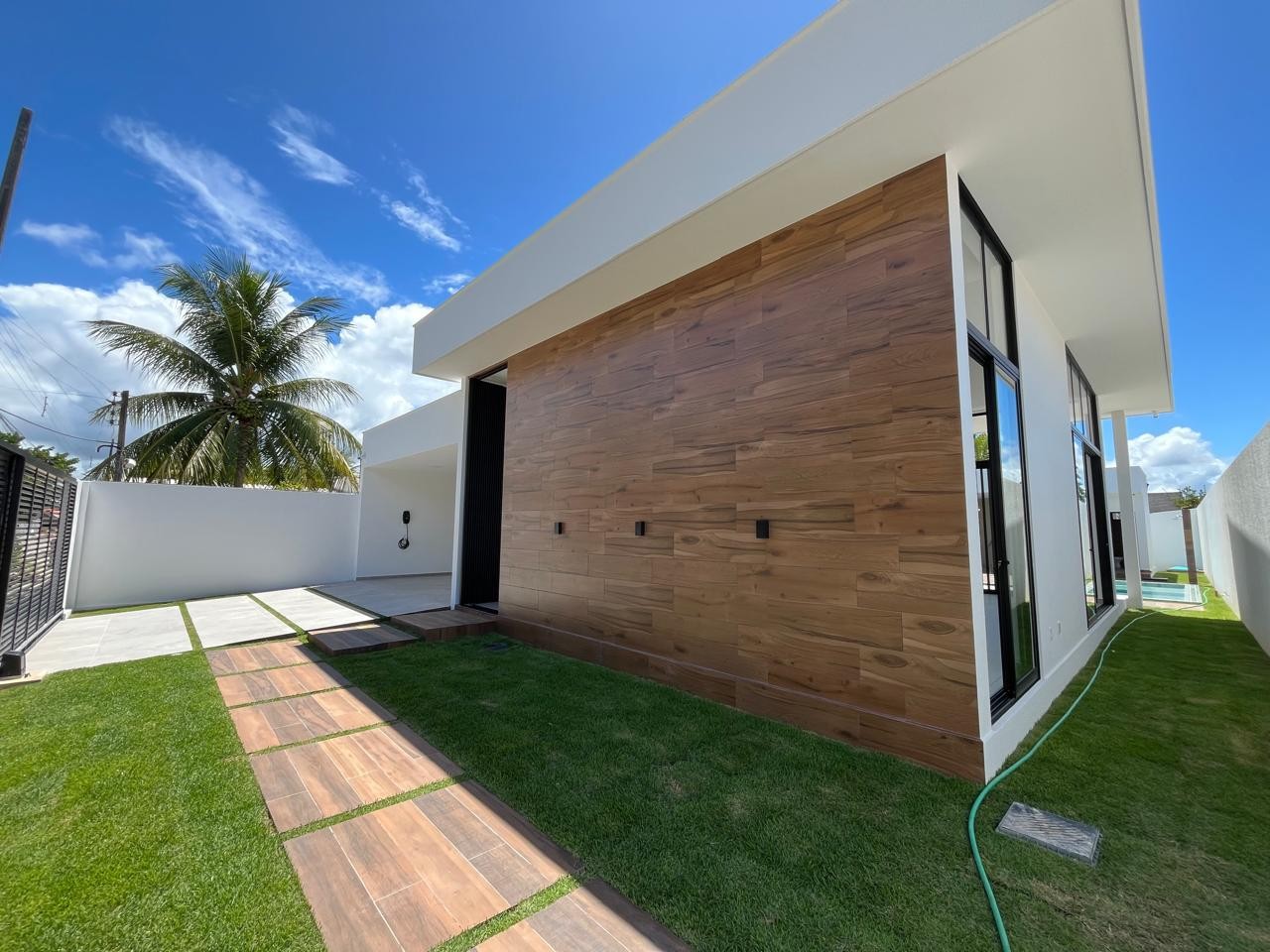Casa à venda com 3 quartos, 310m² - Foto 6