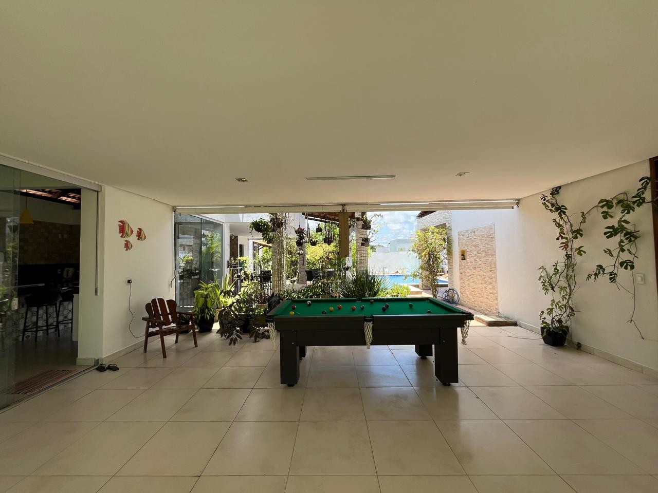 Casa de Condomínio à venda com 4 quartos, 330m² - Foto 14