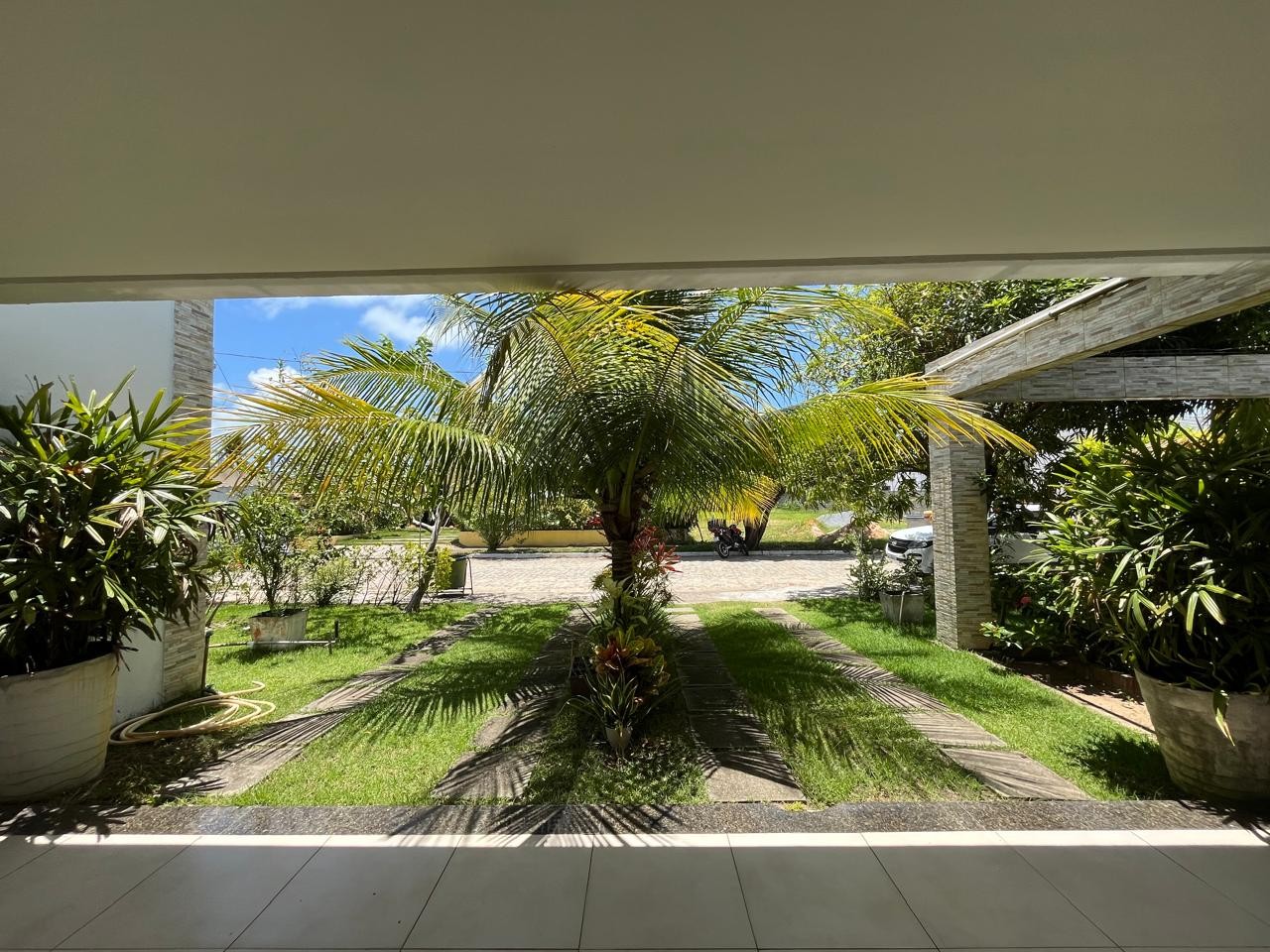 Casa de Condomínio à venda com 4 quartos, 330m² - Foto 13
