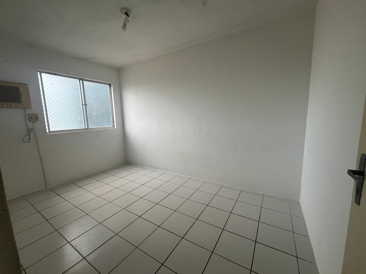 Apartamento à venda com 2 quartos, 53m² - Foto 14