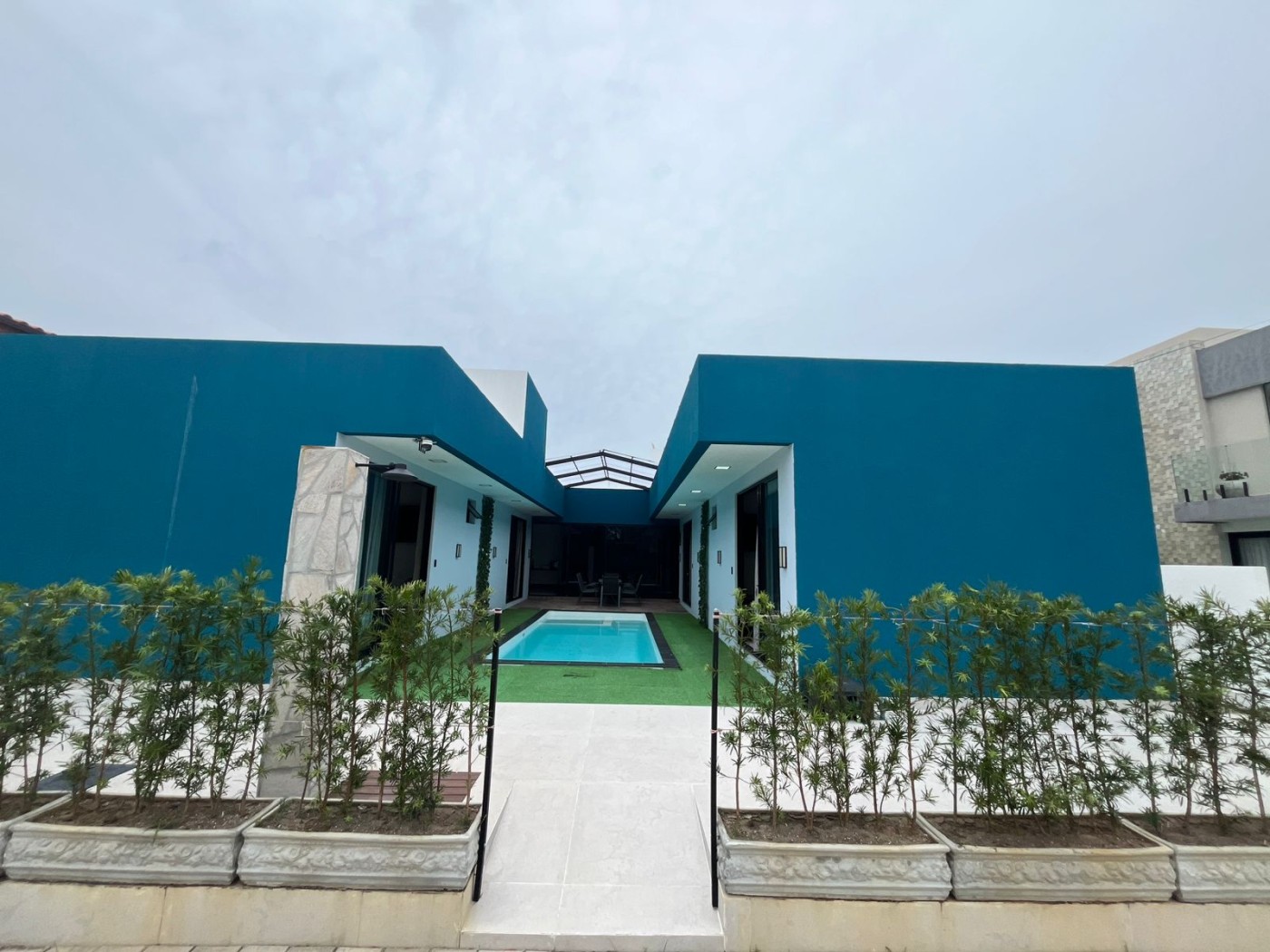 Casa de Condomínio, 4 quartos - Foto 1